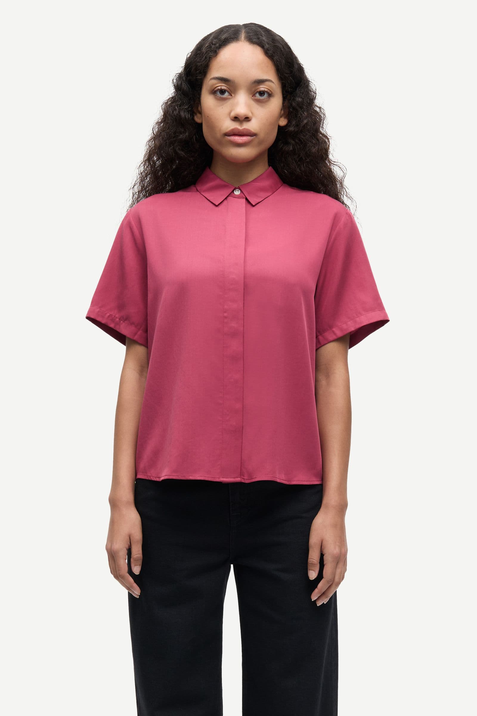 Mina ss shirt 14028 Earth Red