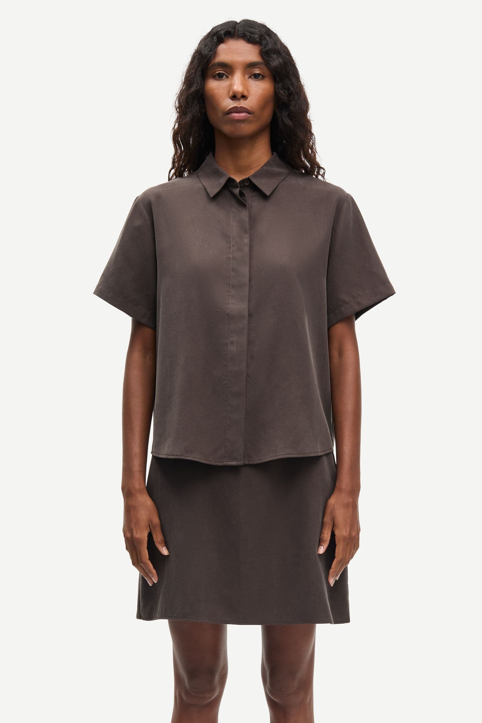 Mina ss shirt 14028 Mulch