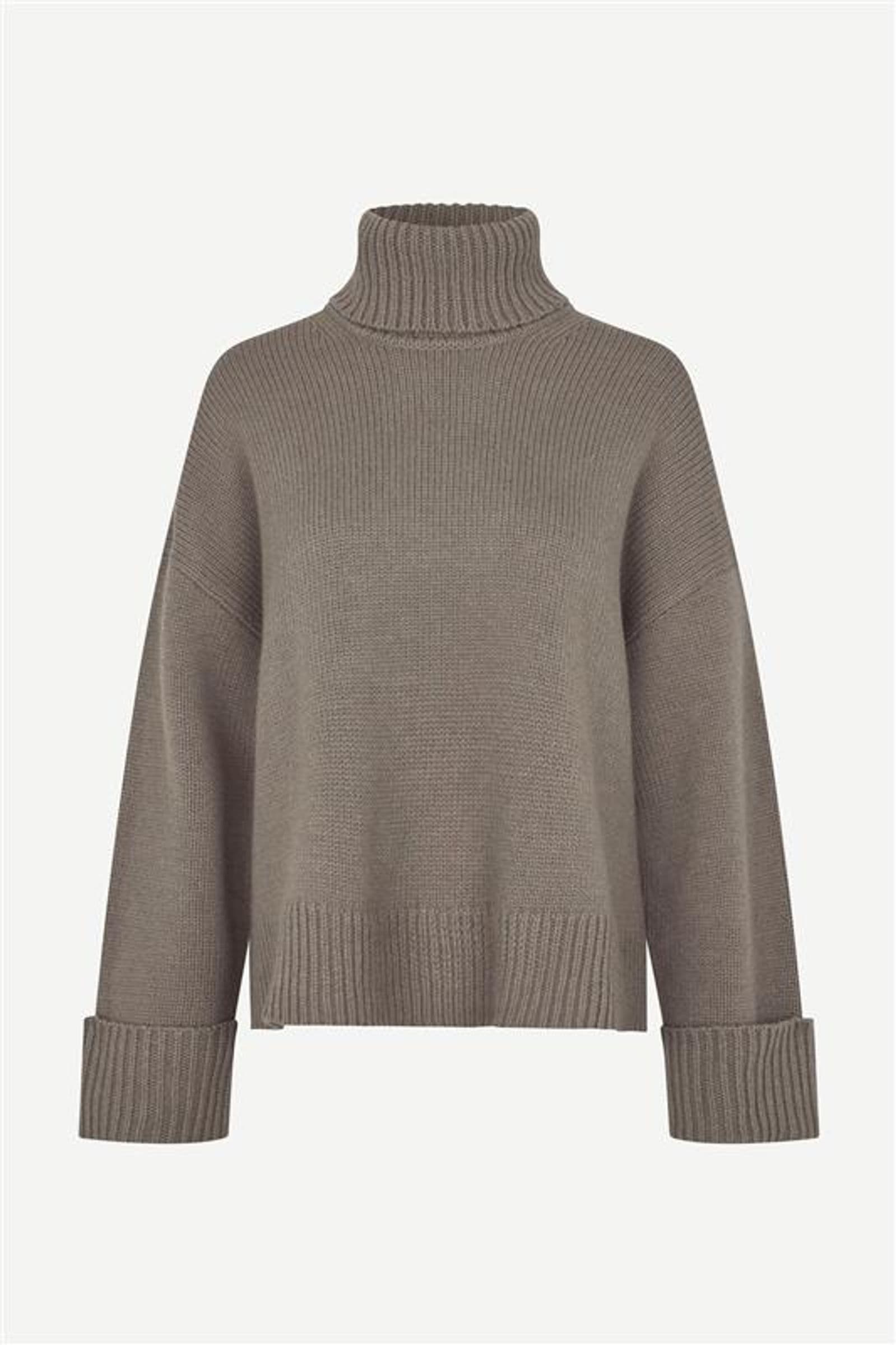 Sakeiku turtleneck 11250 Bungee Cord