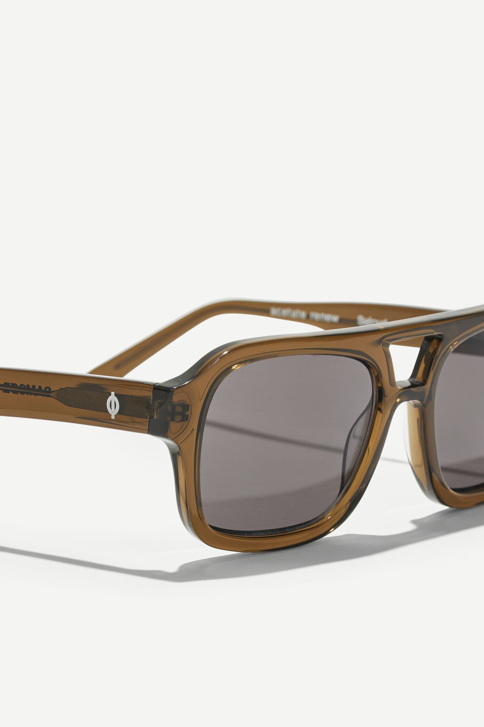 Saloyd sunglasses 15594 Olive