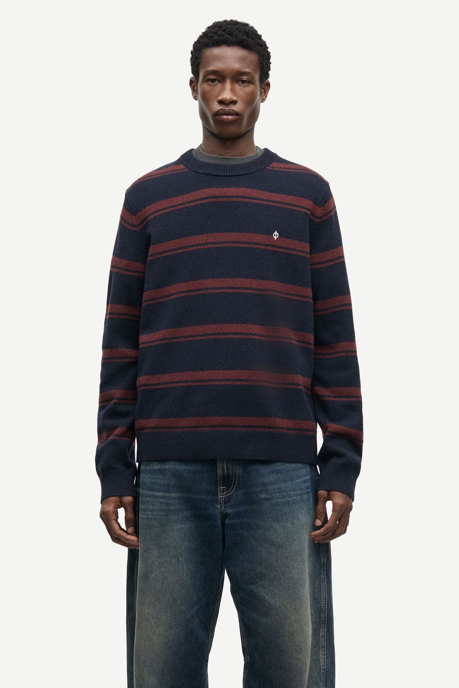 Sapatrik sweater 132 Bitter chocolate st.