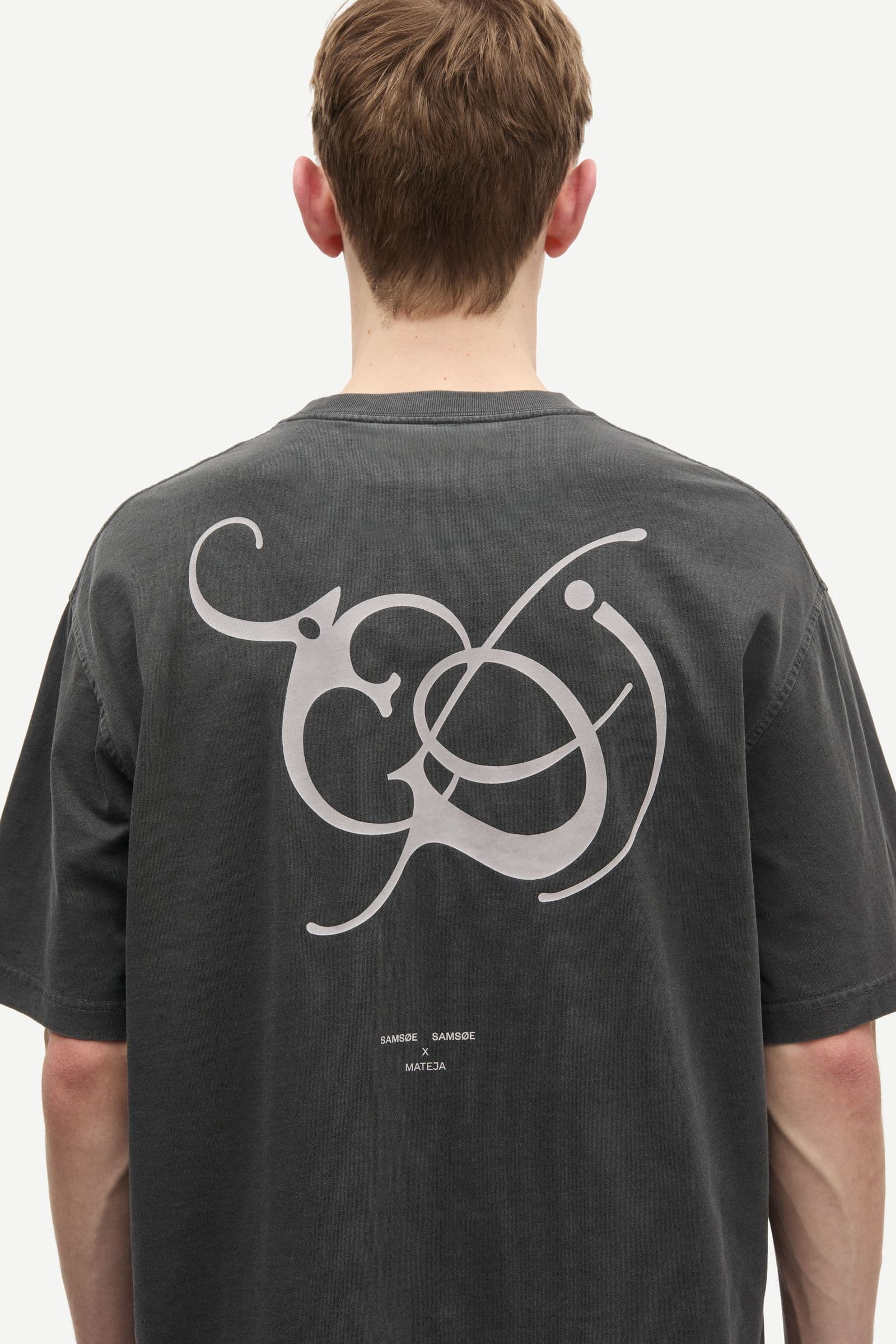 Saragnar t-shirt 15489 Black script