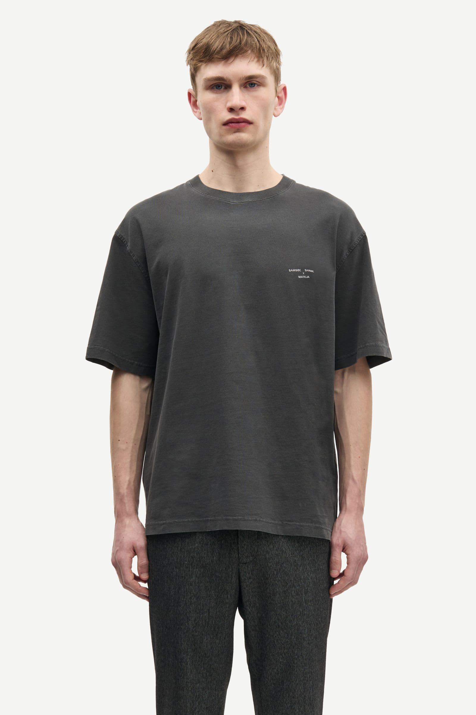 Saragnar t-shirt 15489 Black script