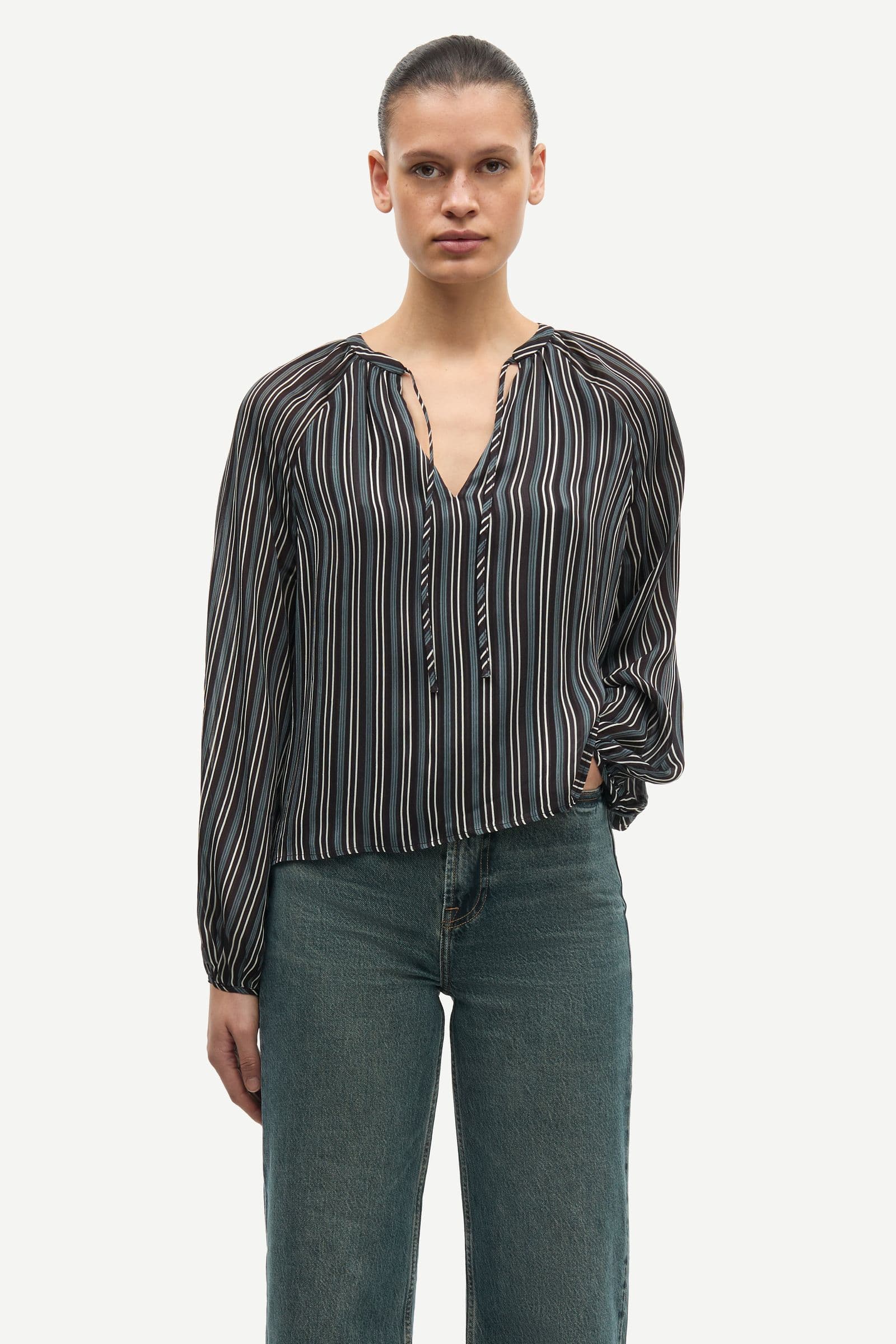 Sahenny blouse 15813 Sheer St.