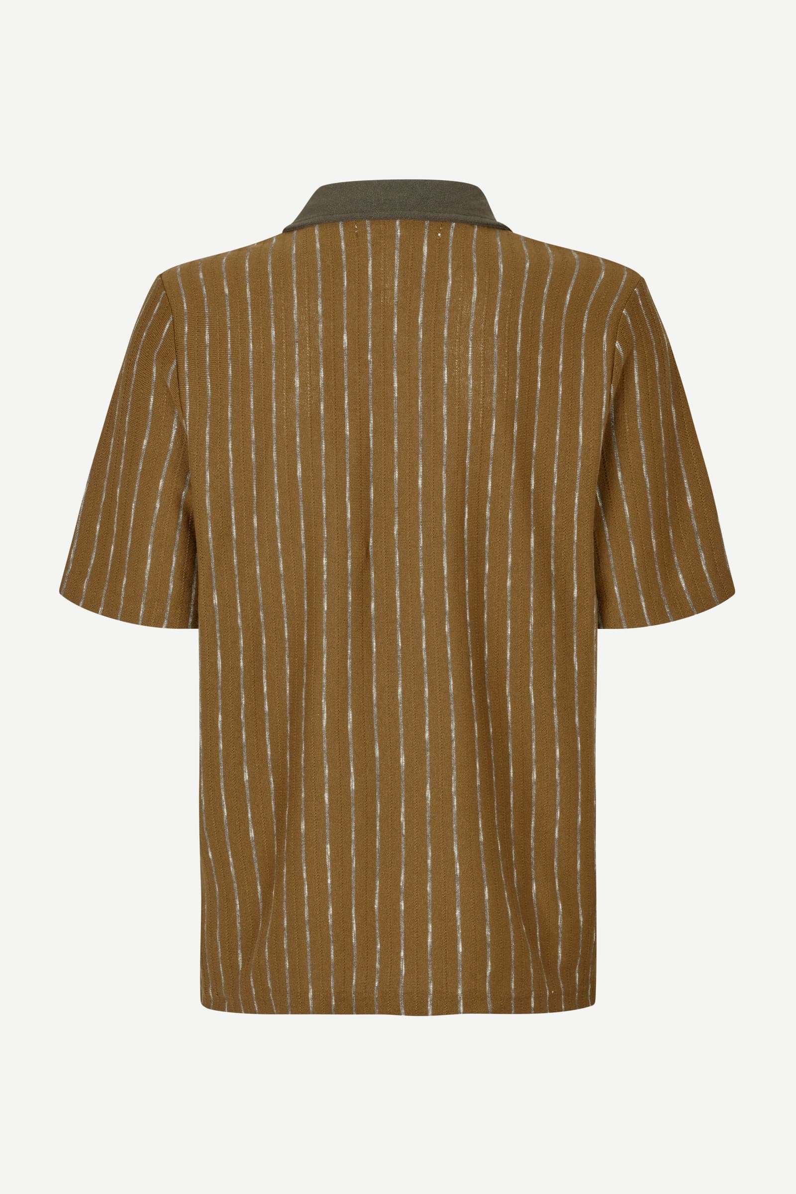 Sathorvald shirt 15916 Kangaroo St.