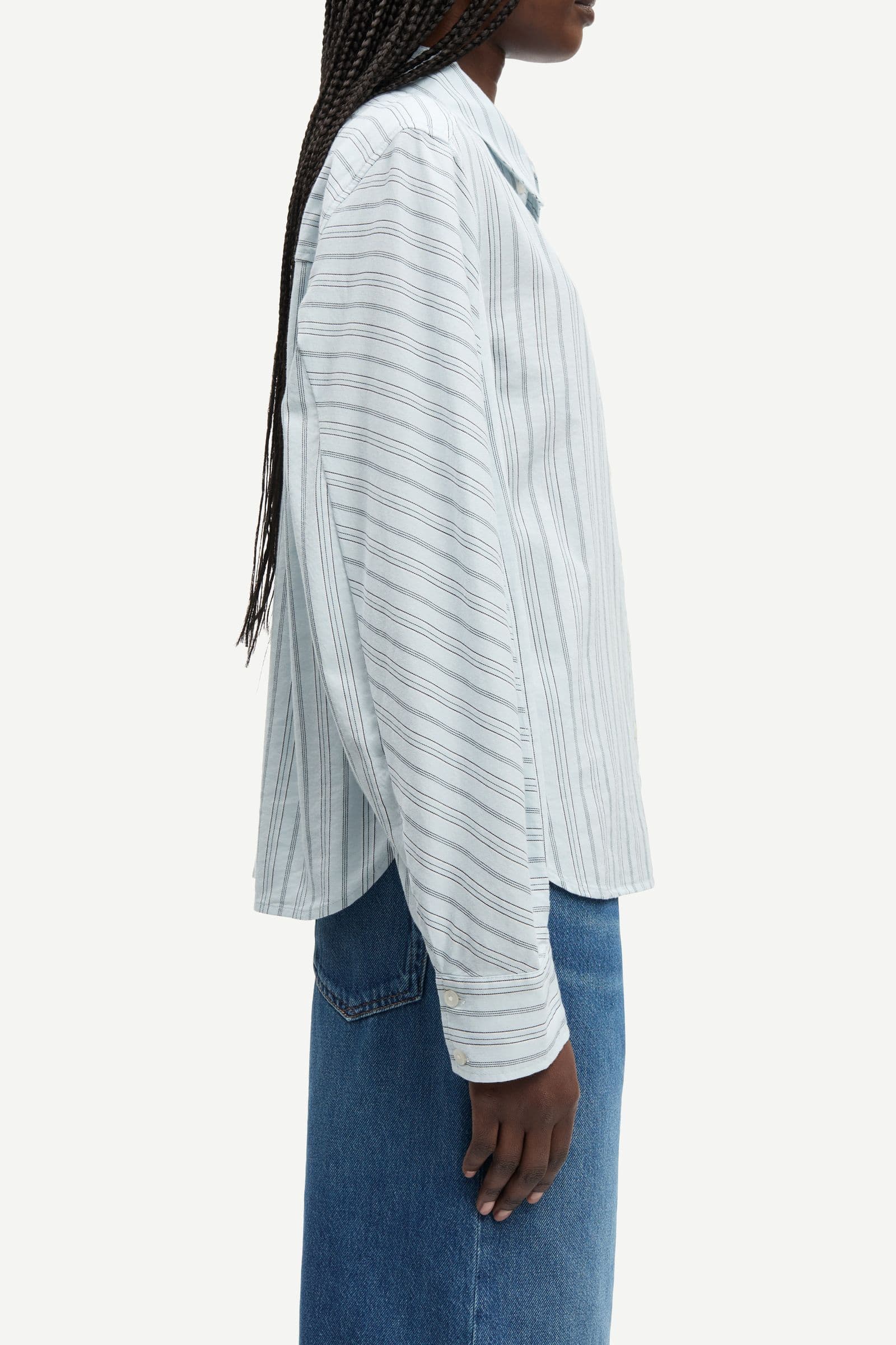 Sania shirt 15960 Skywriting St.