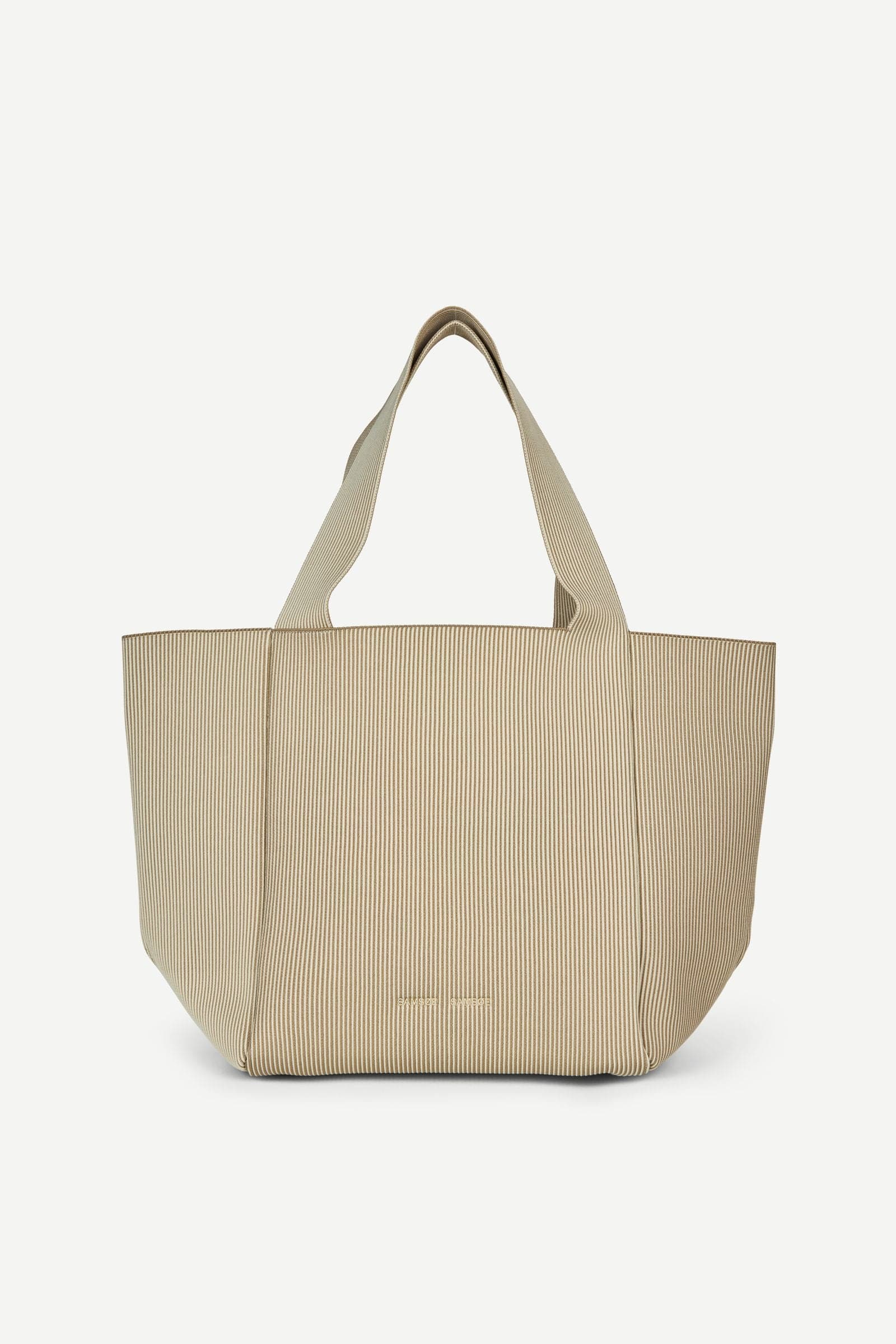 Samira tote 15948 Silver Fern St.