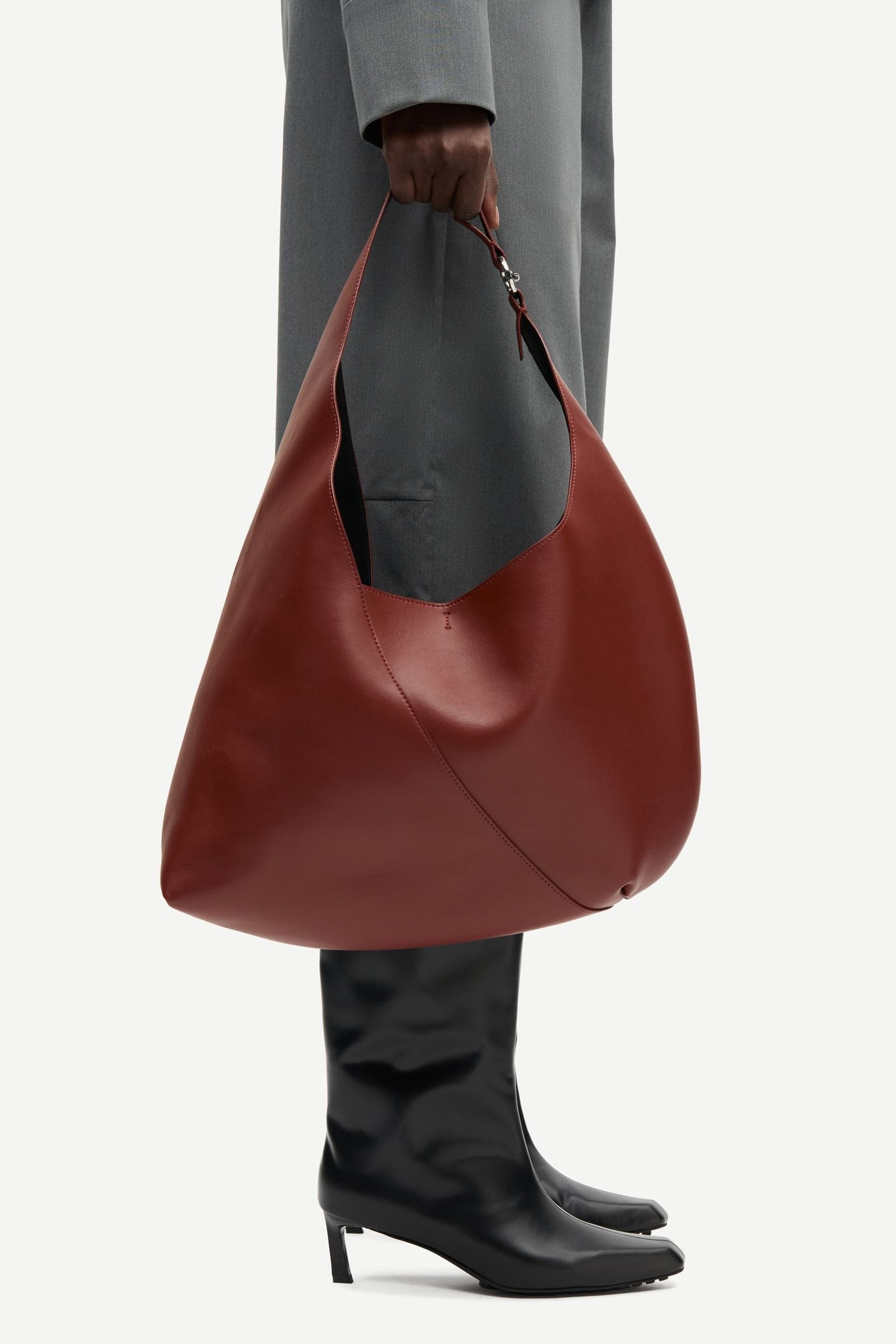 Sakaia shoulder bag 15944 FIRED BRICK