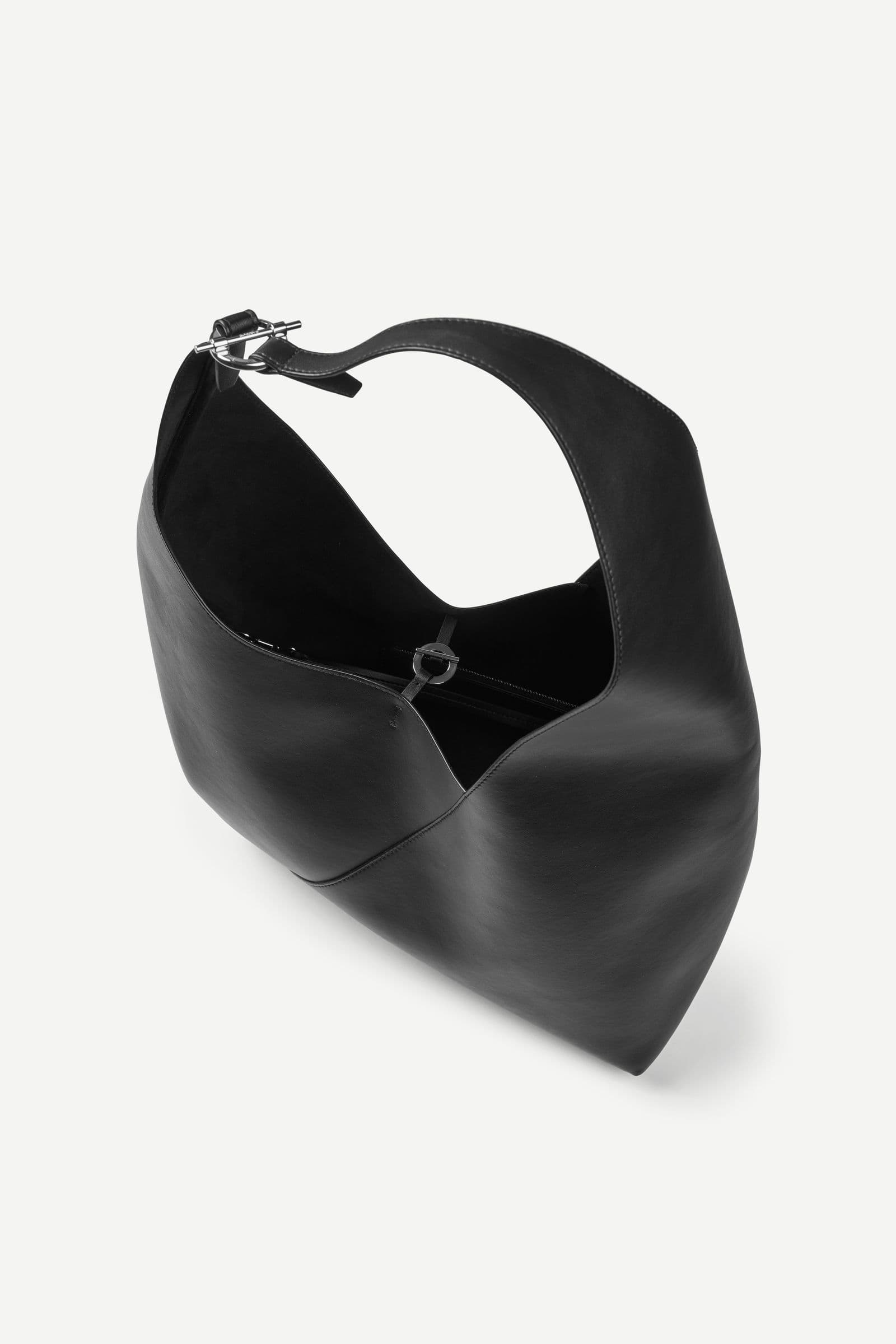 Sakaia shoulder bag 15944 Black