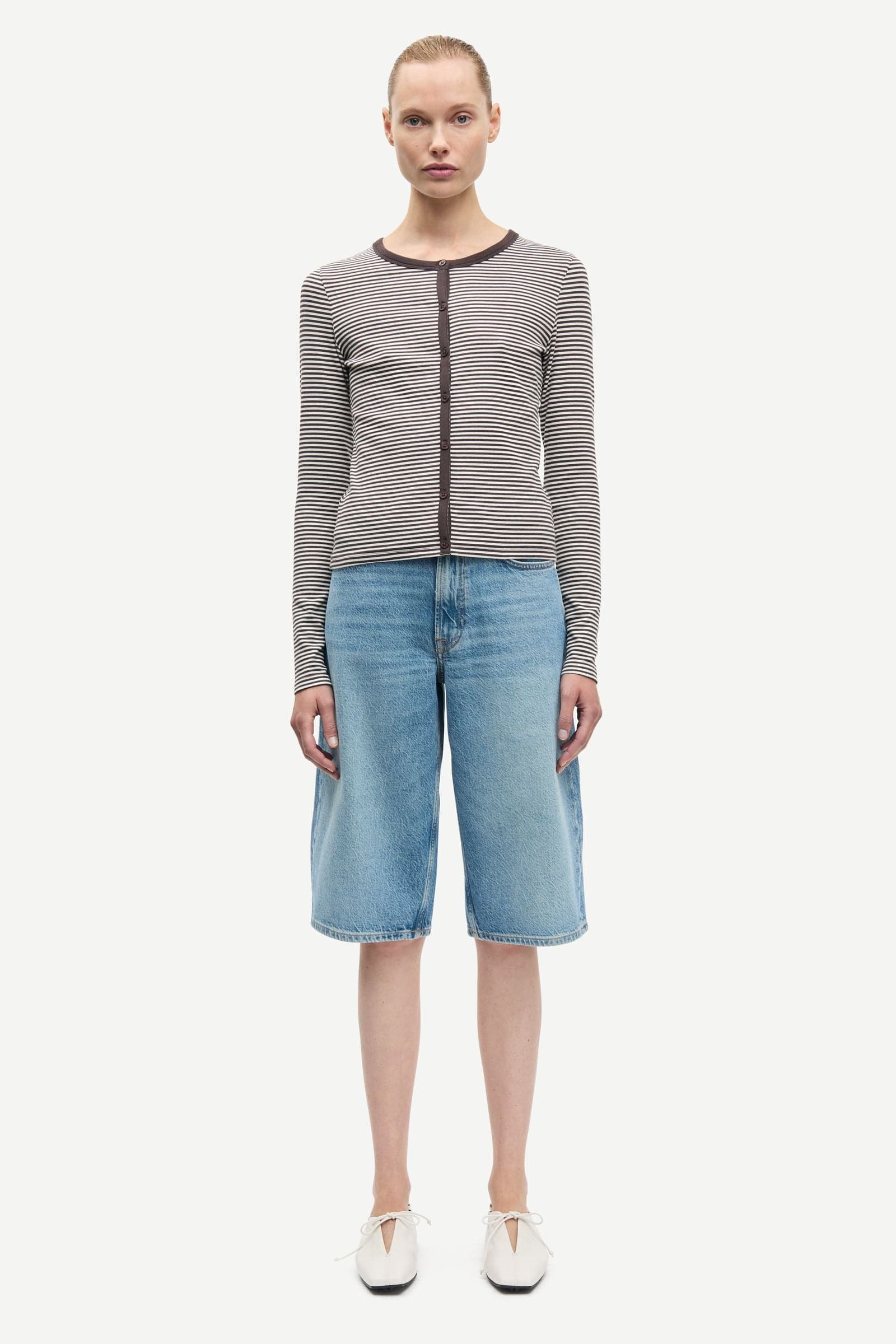 Saalexo LS cardigan 7542 Mulch St.
