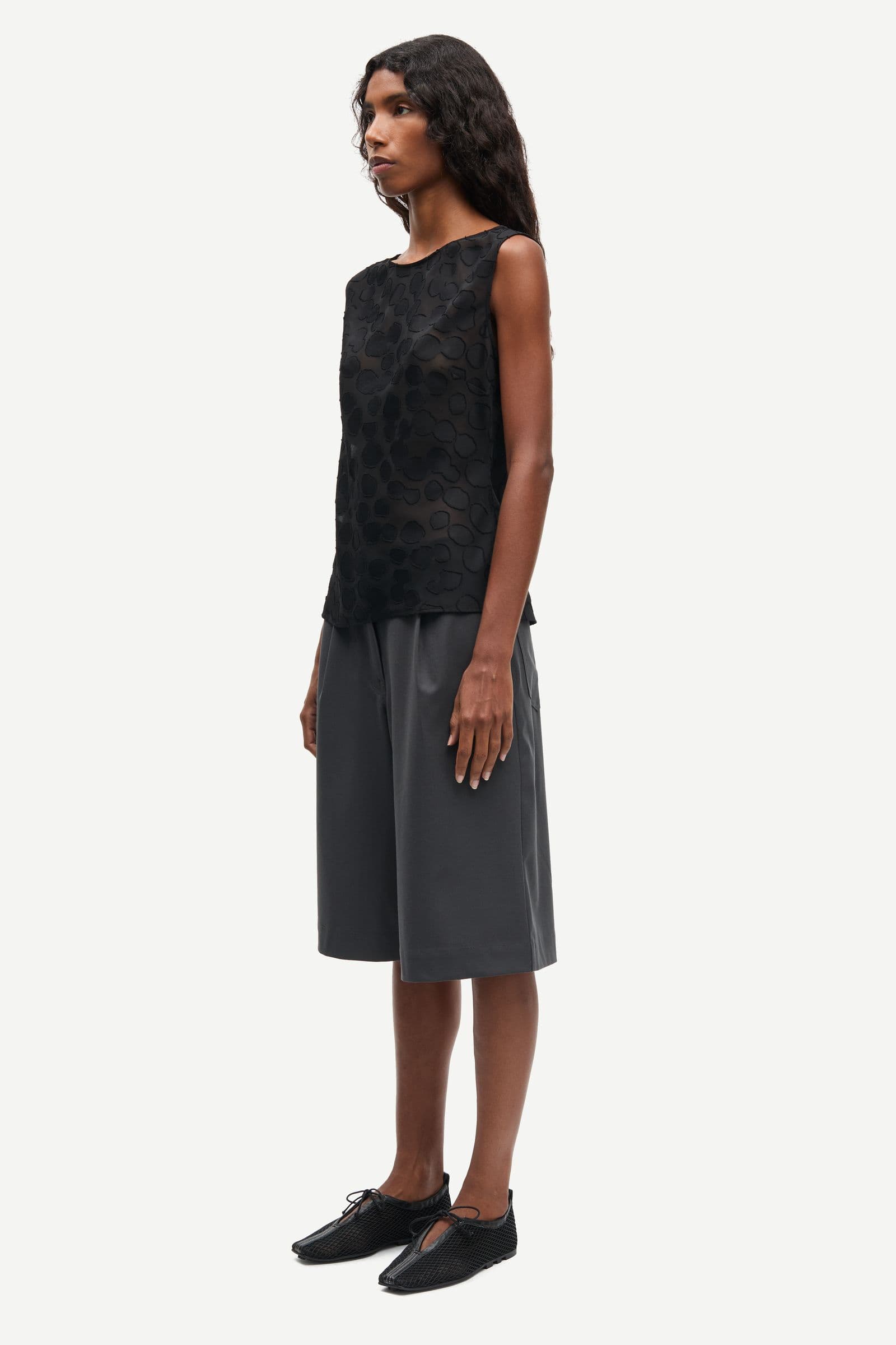 Saagne top 16061 Black