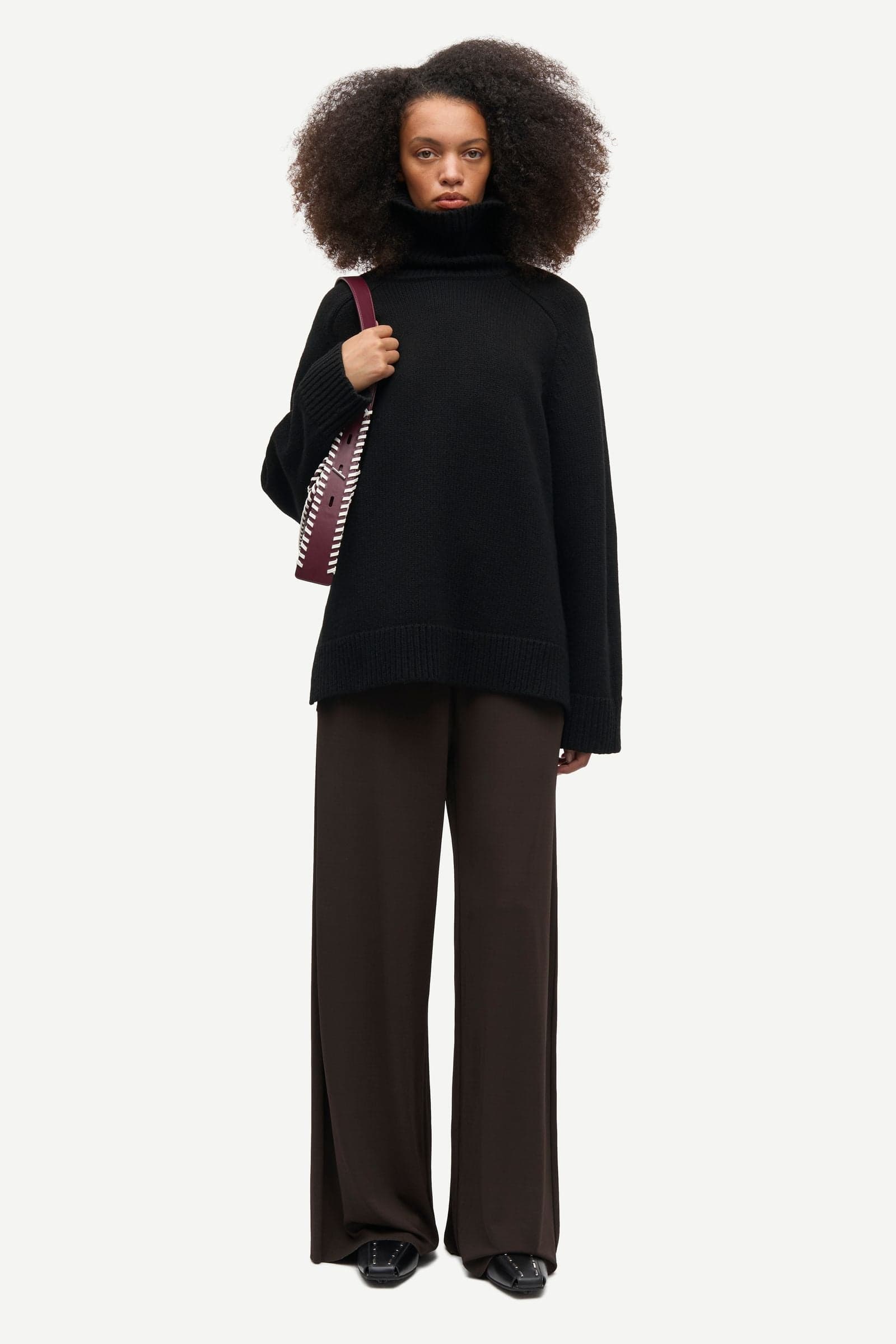 Saumi trousers 16113 Mulch