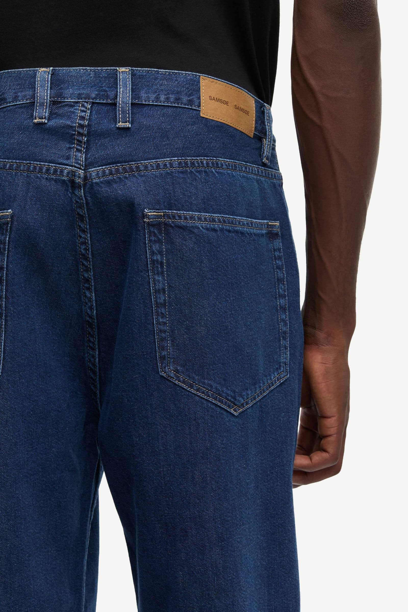 Saroger pleat shorts 16014 Washed soft denim