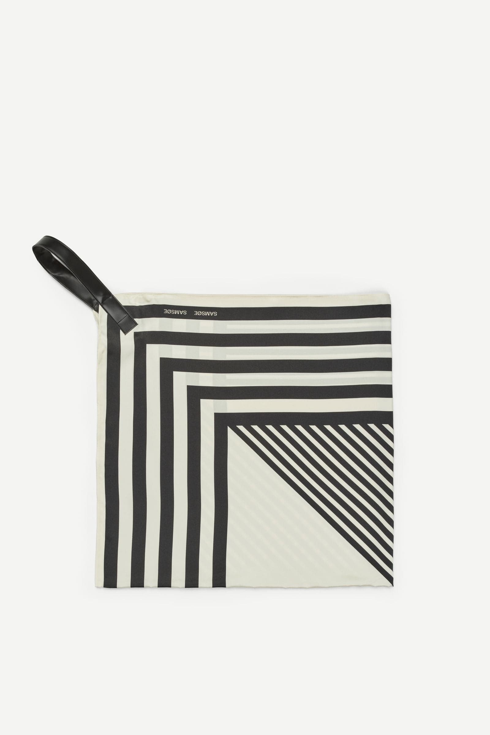 Saelli bag scarf 16034 Black St.