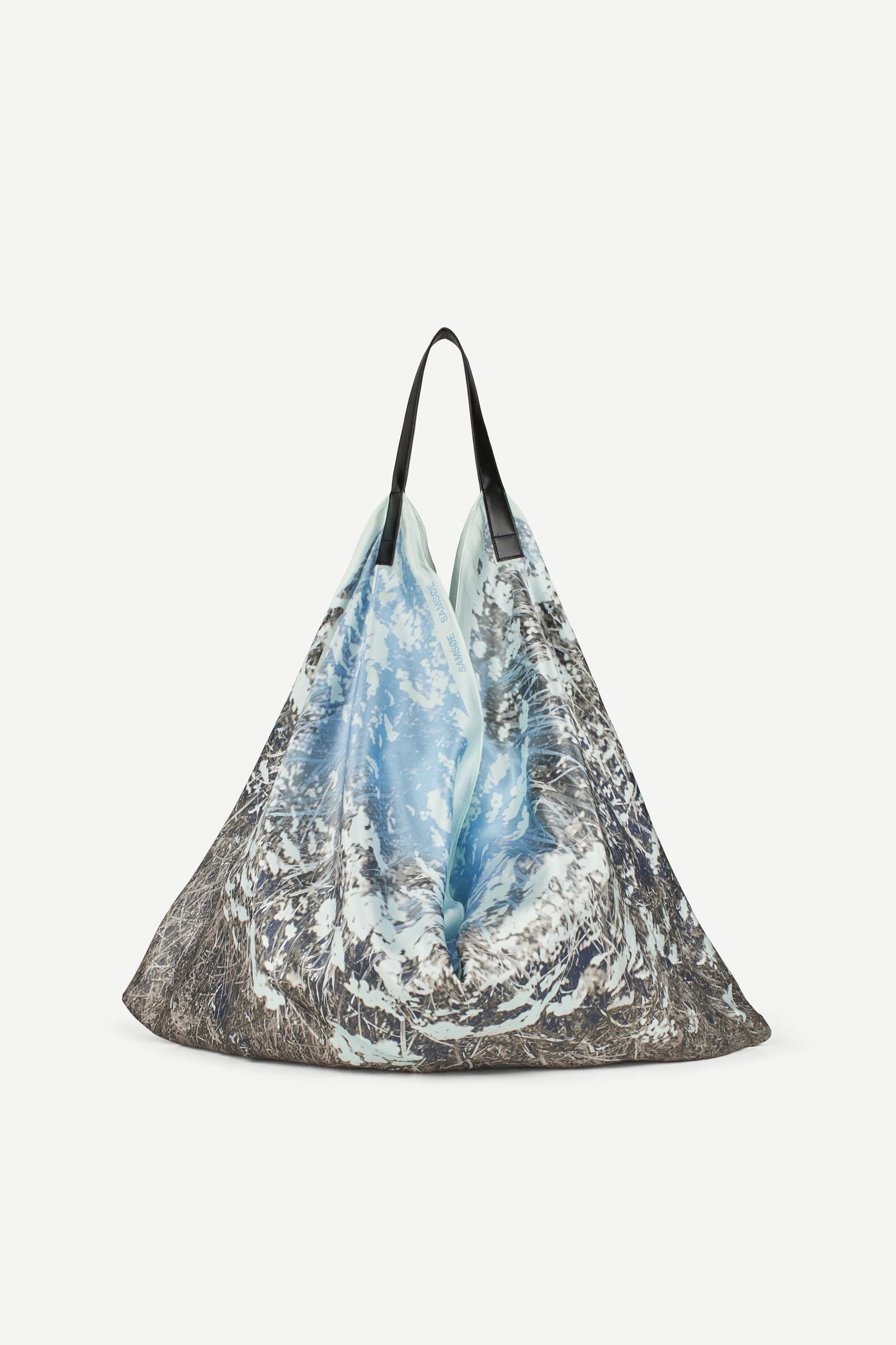 Saelli bag scarf 16034 Hazy Fields