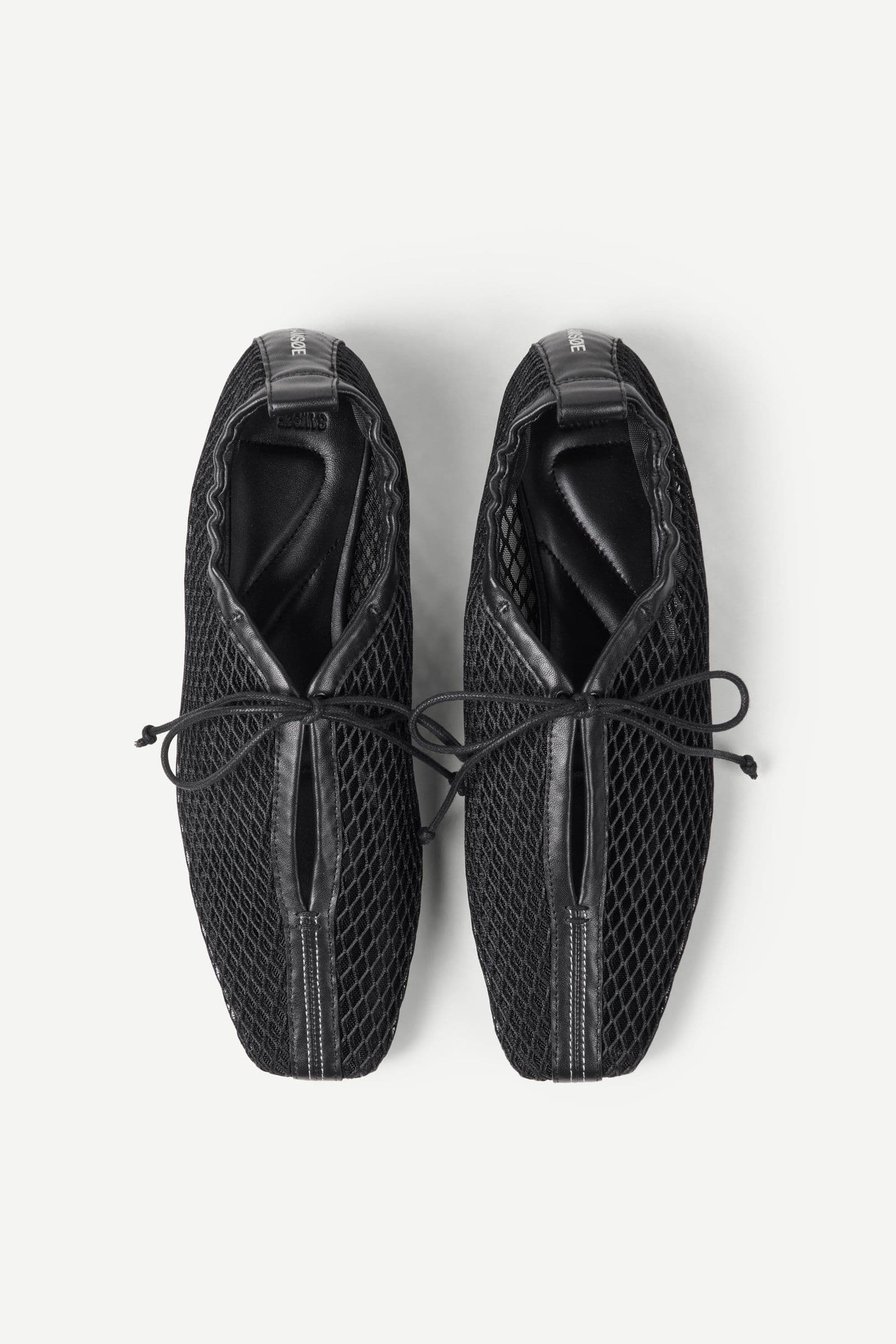 Salilli laced ballerina 16033 Black