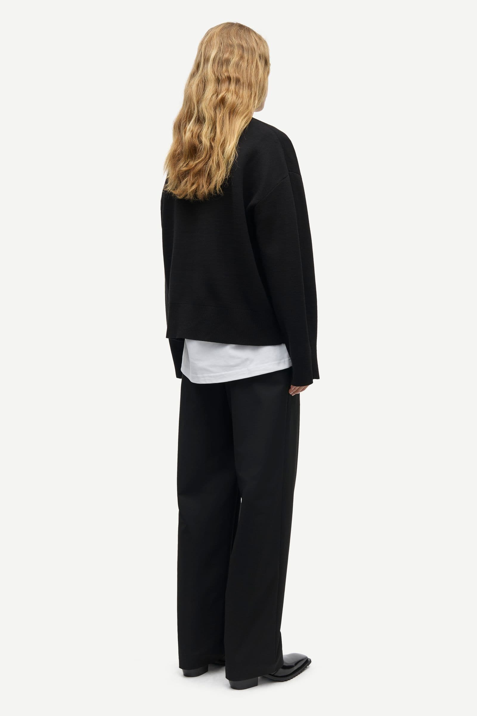 Salissy v-neck 15825 Black