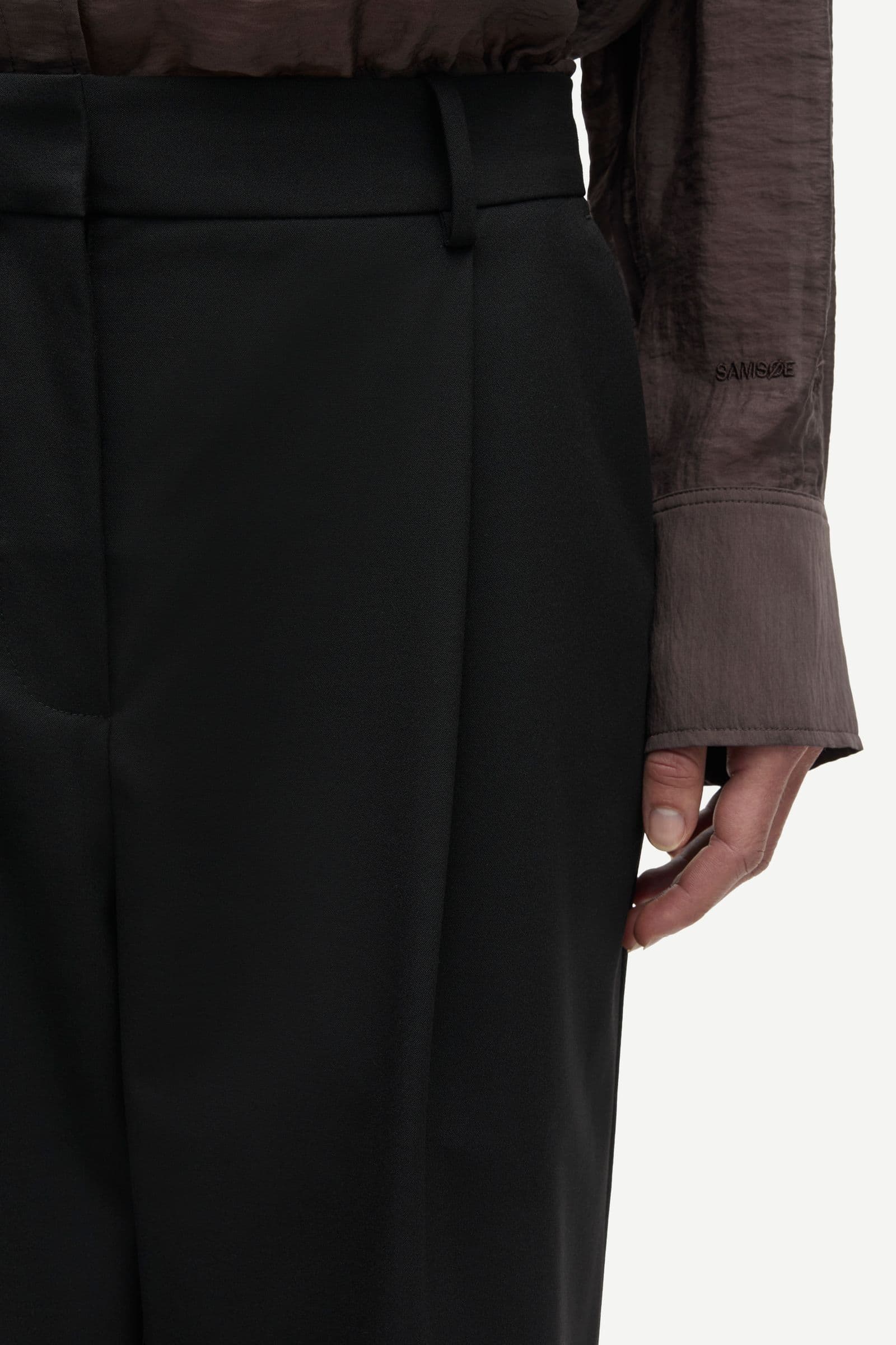 Saagneta trousers 15547 Black