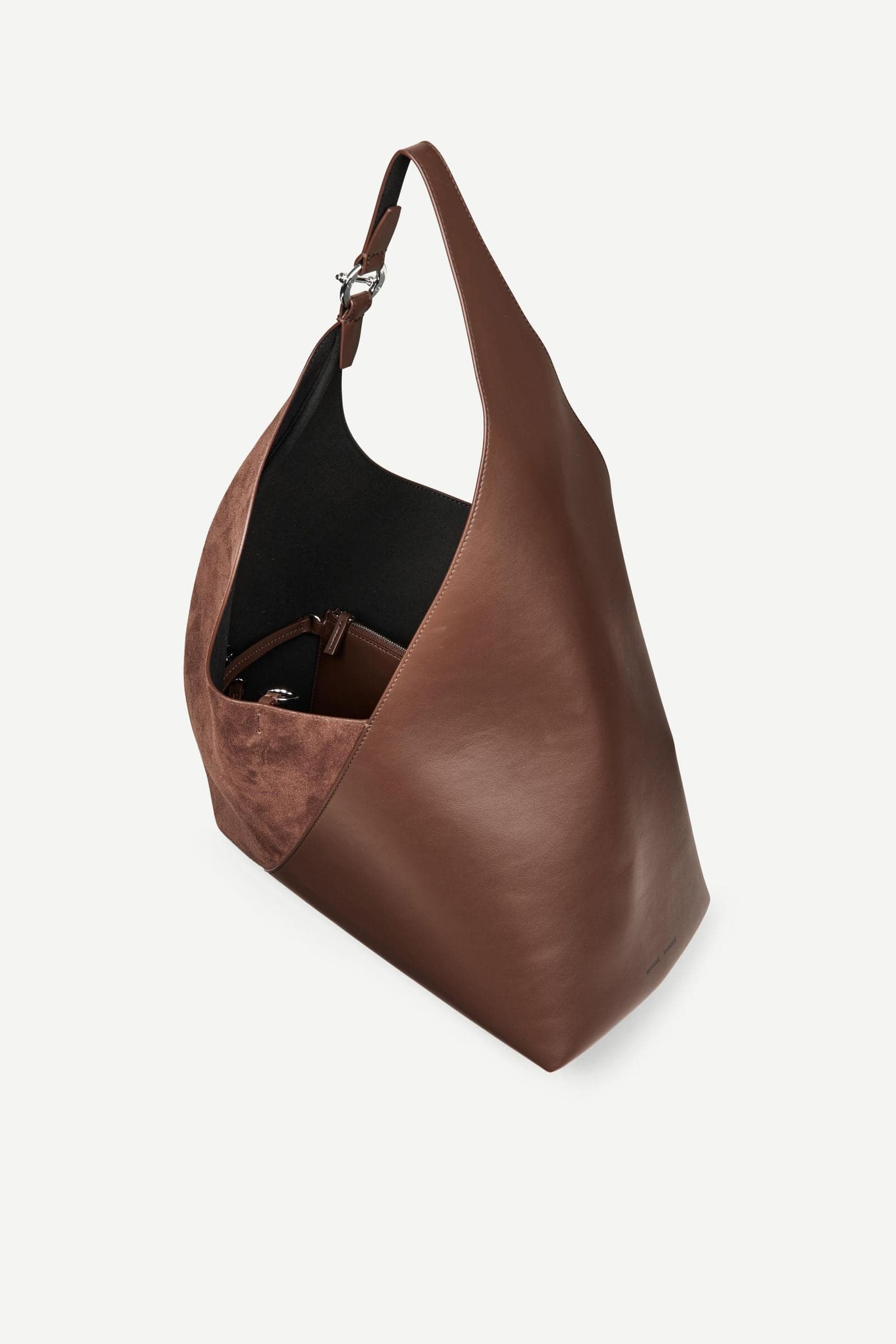 Sakaia Shoulder Bag 16110 Potting Soil