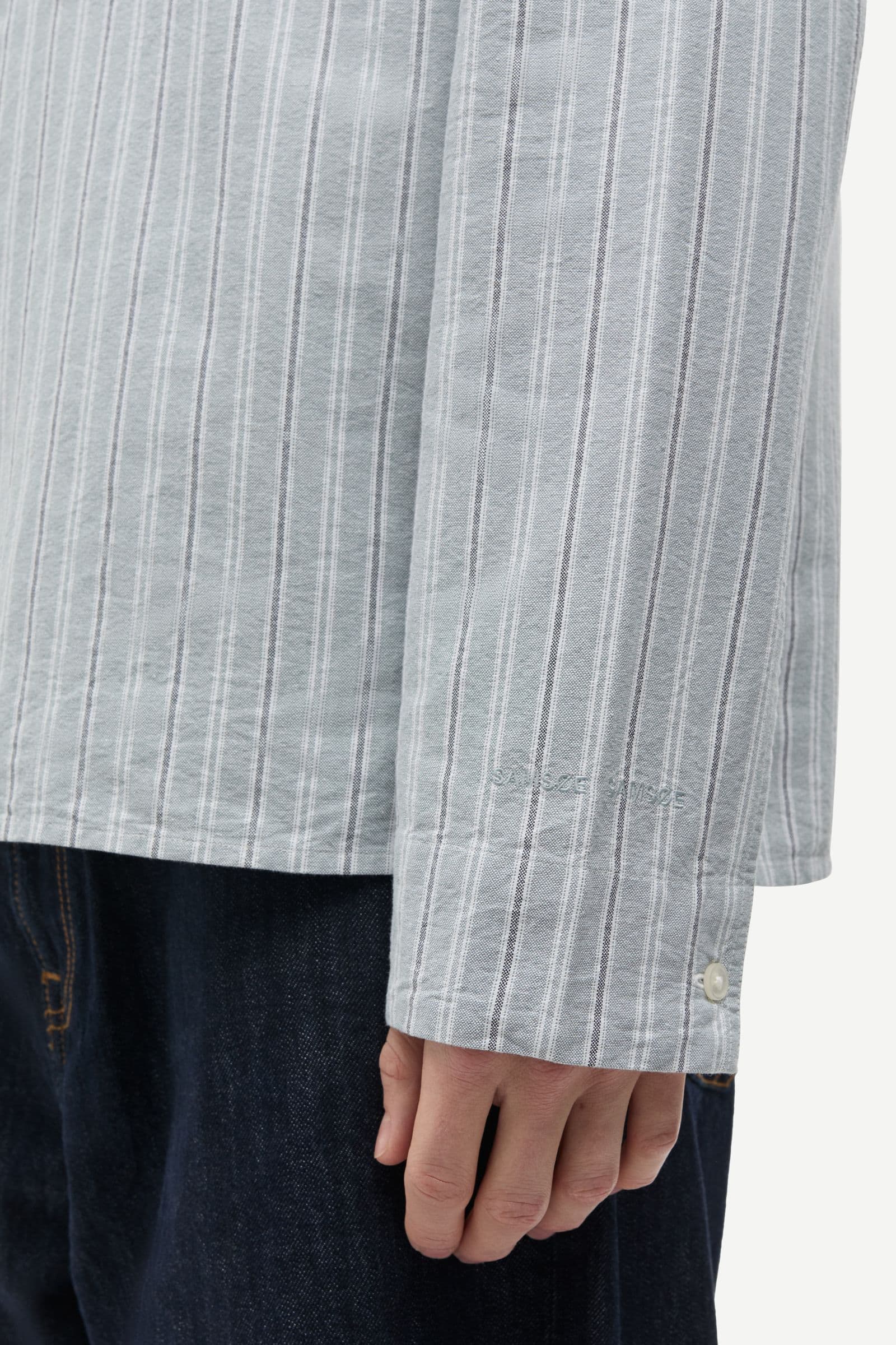 Saryan O shirt 16193 Stormy Sea St.