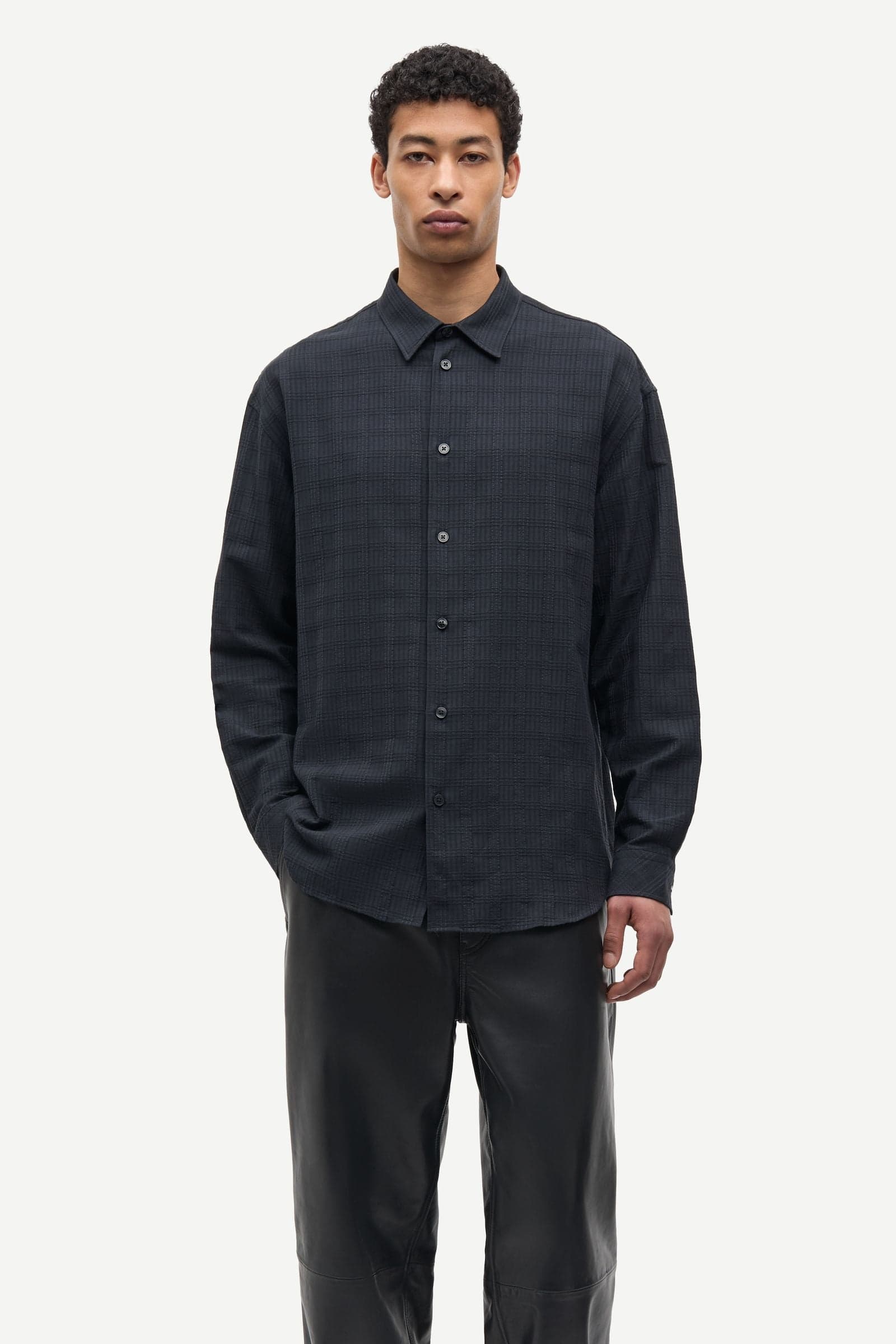 Saluan X shirt 16198 Black