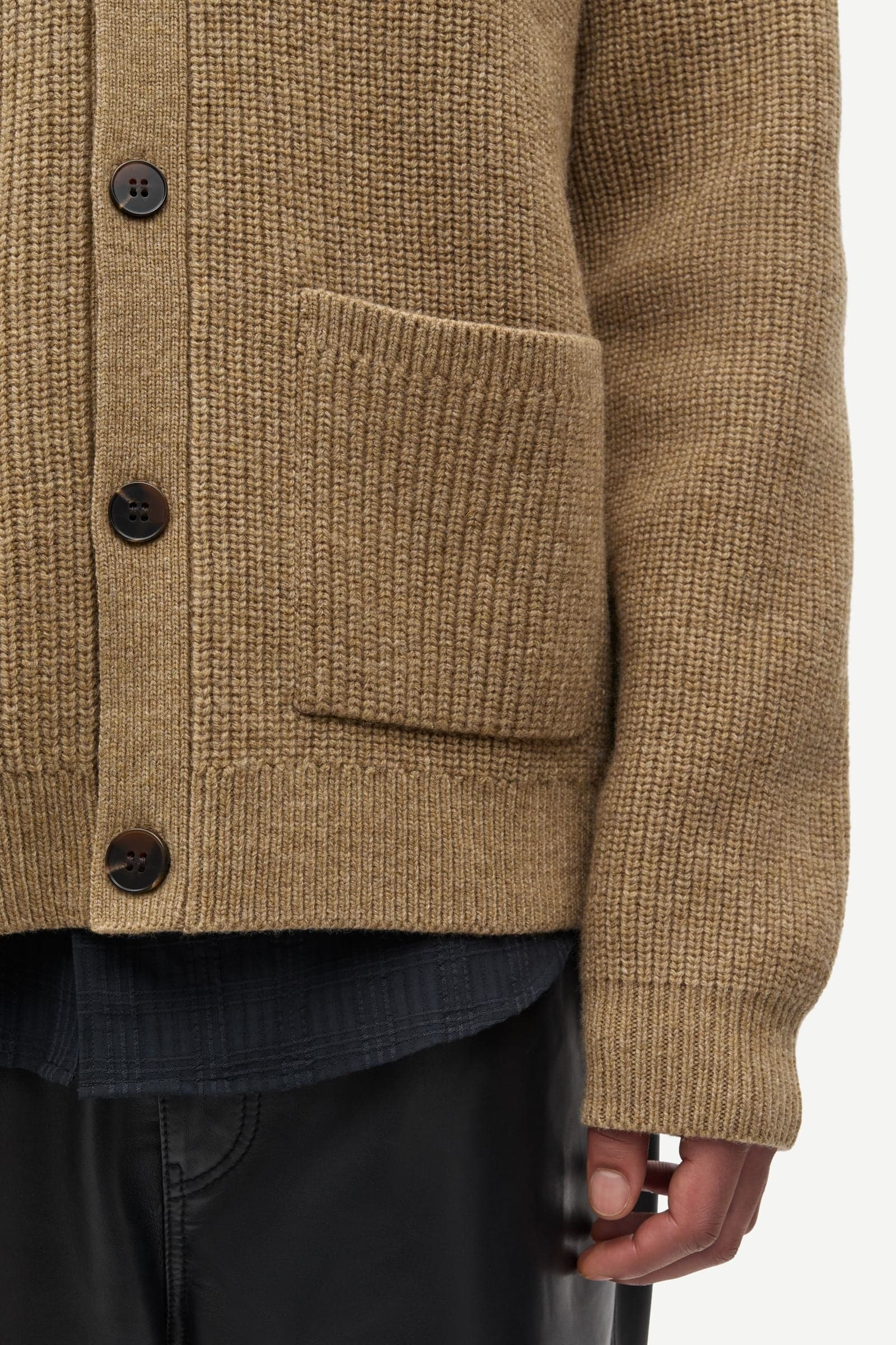 Sarichard cardigan 11250 Lead Gray