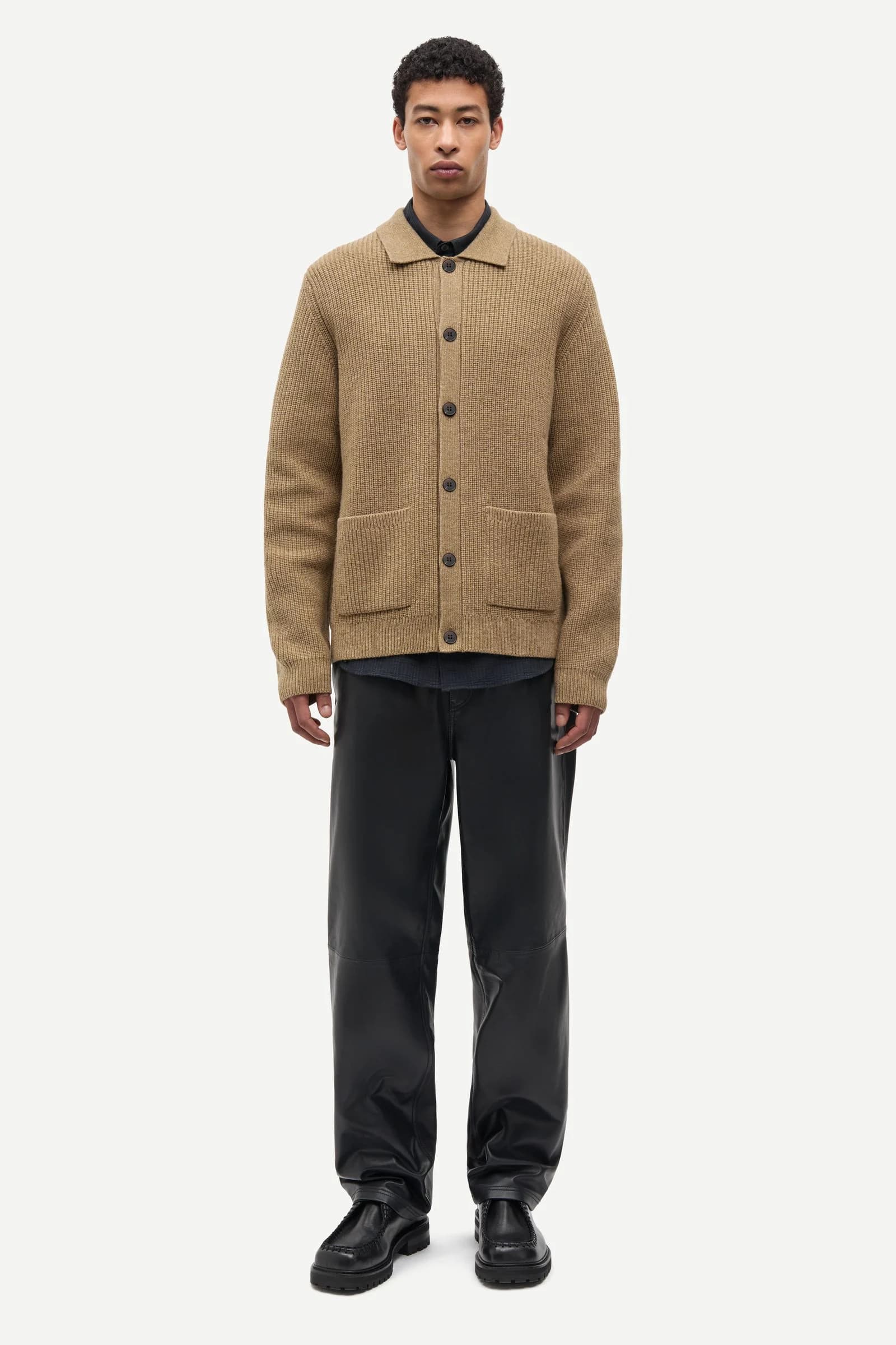 Sarichard cardigan 11250 Lead Gray