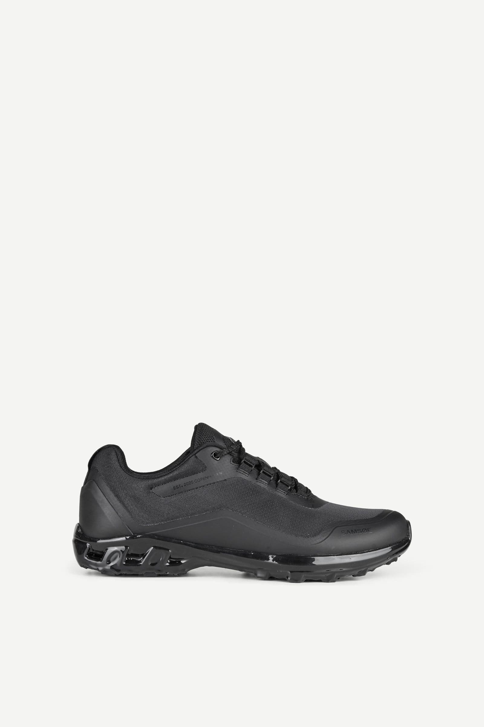 Saultra runner 16119 Black
