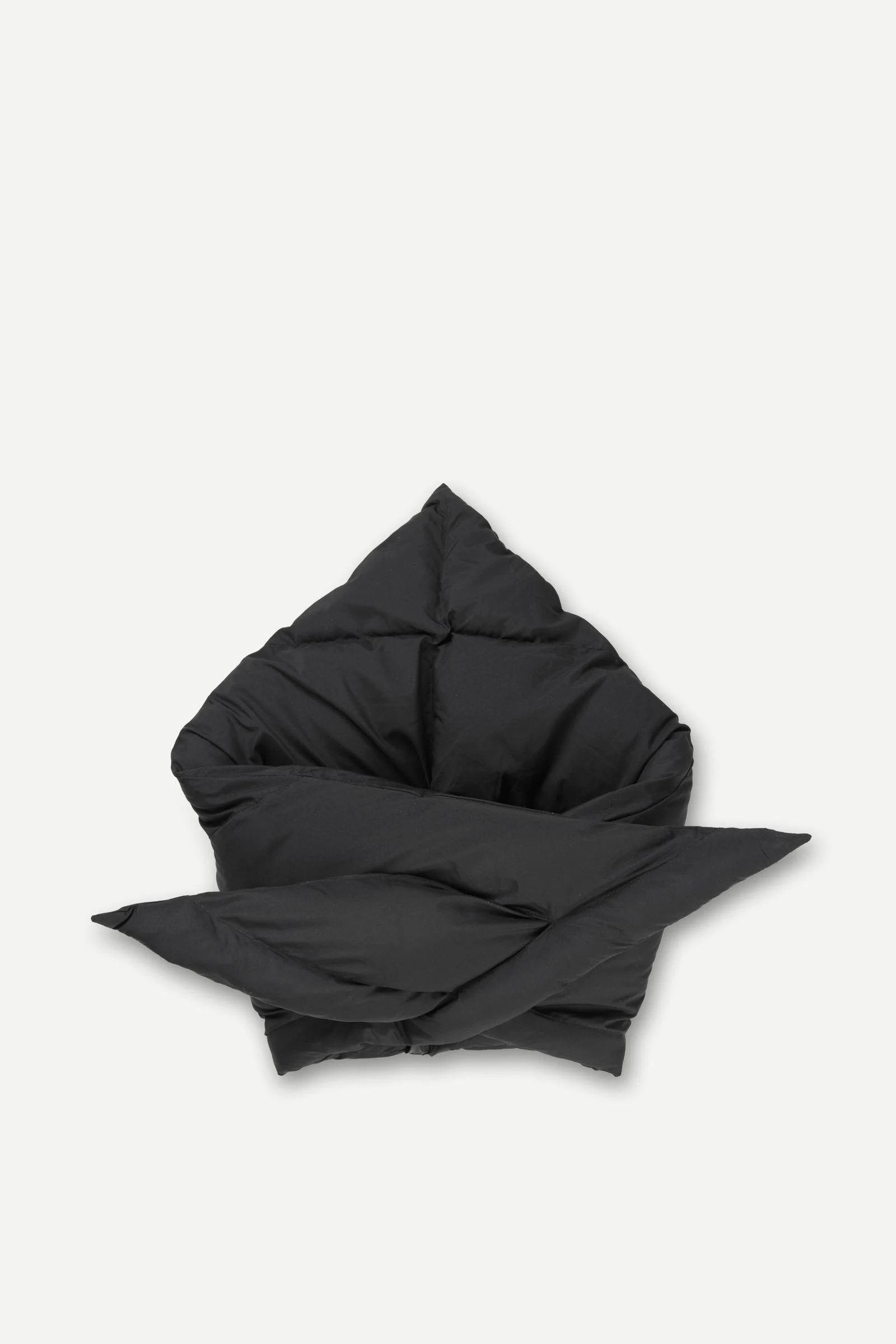 Satony triangle scarf 16159 Black