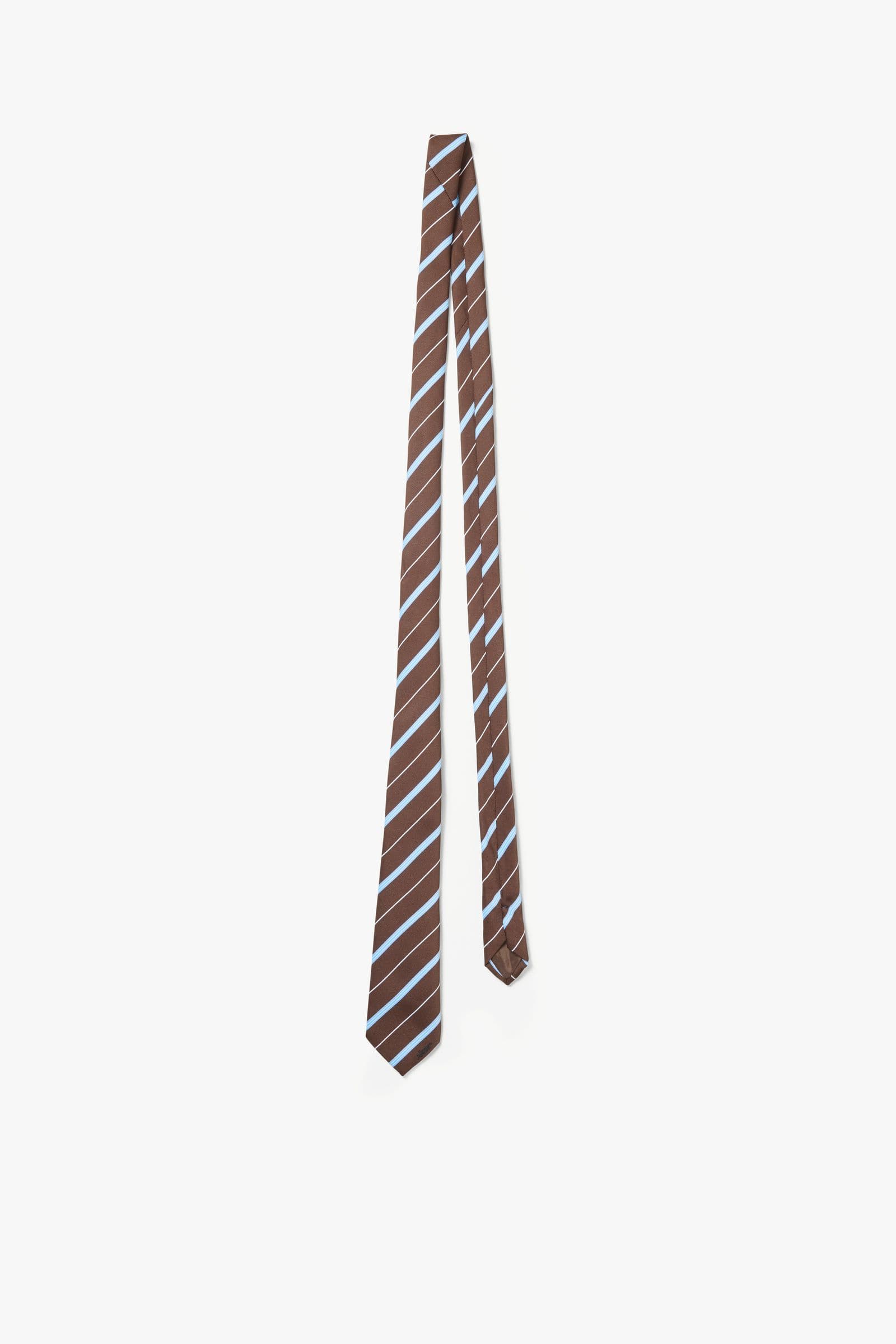 Safili tie 16162 Dandy St.
