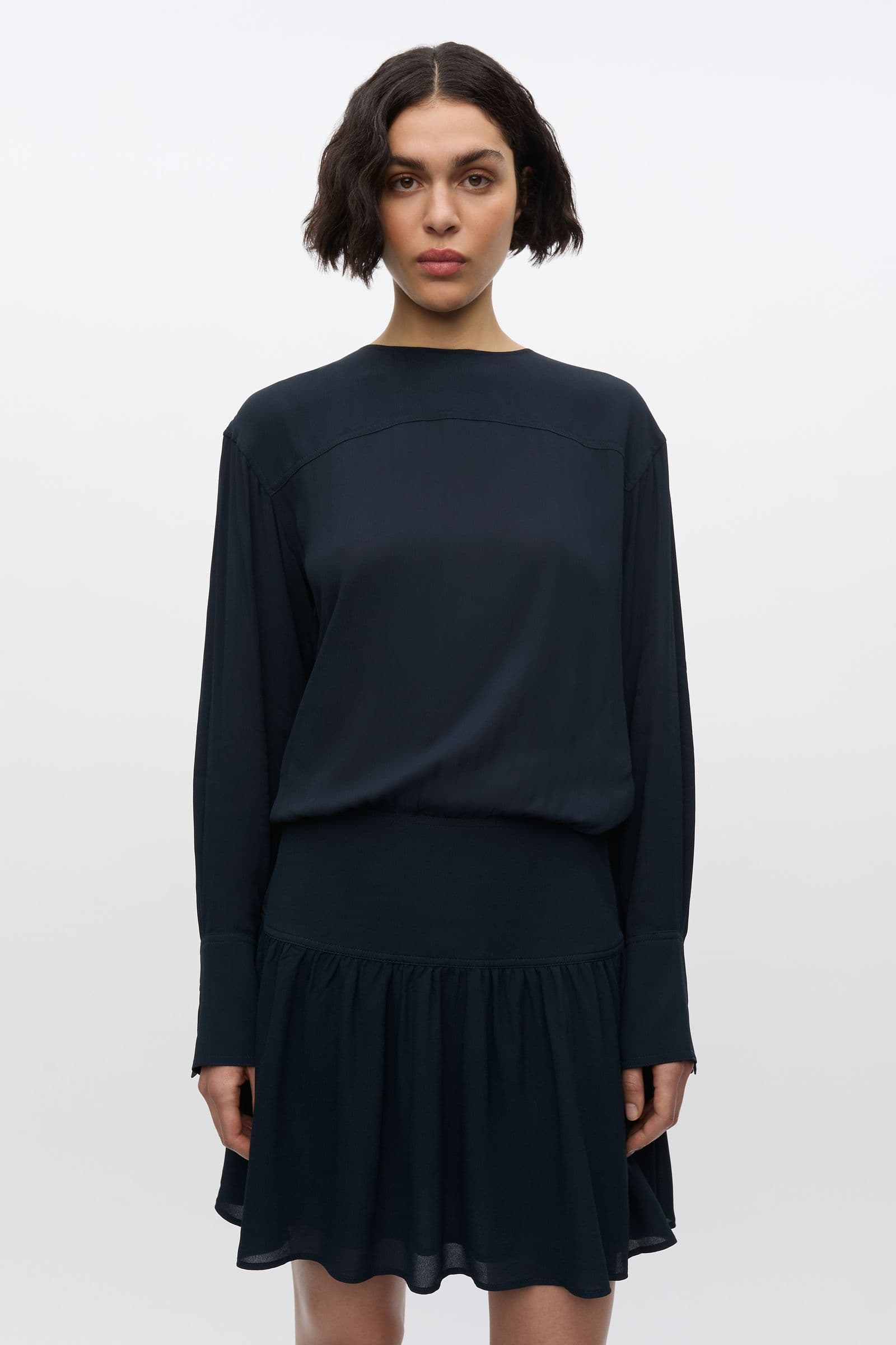 Saalta dress 15932 Salute