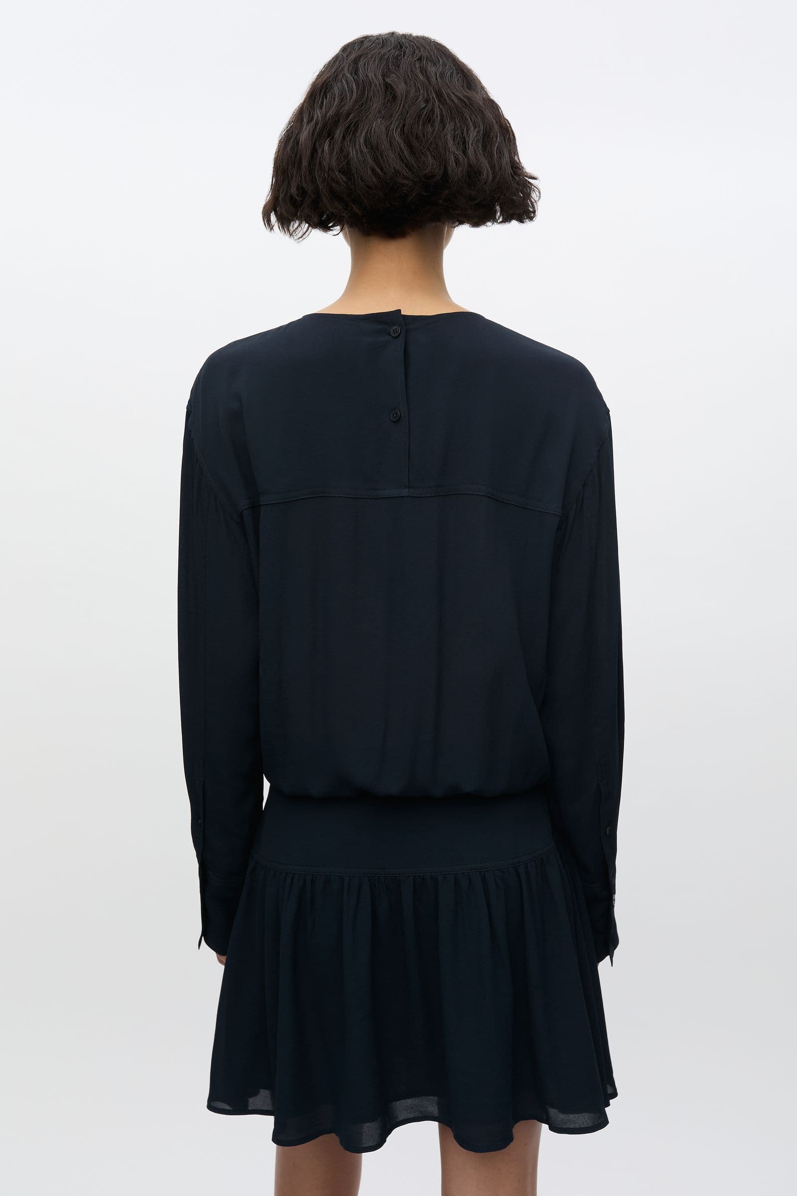 Saalta dress 15932 Salute