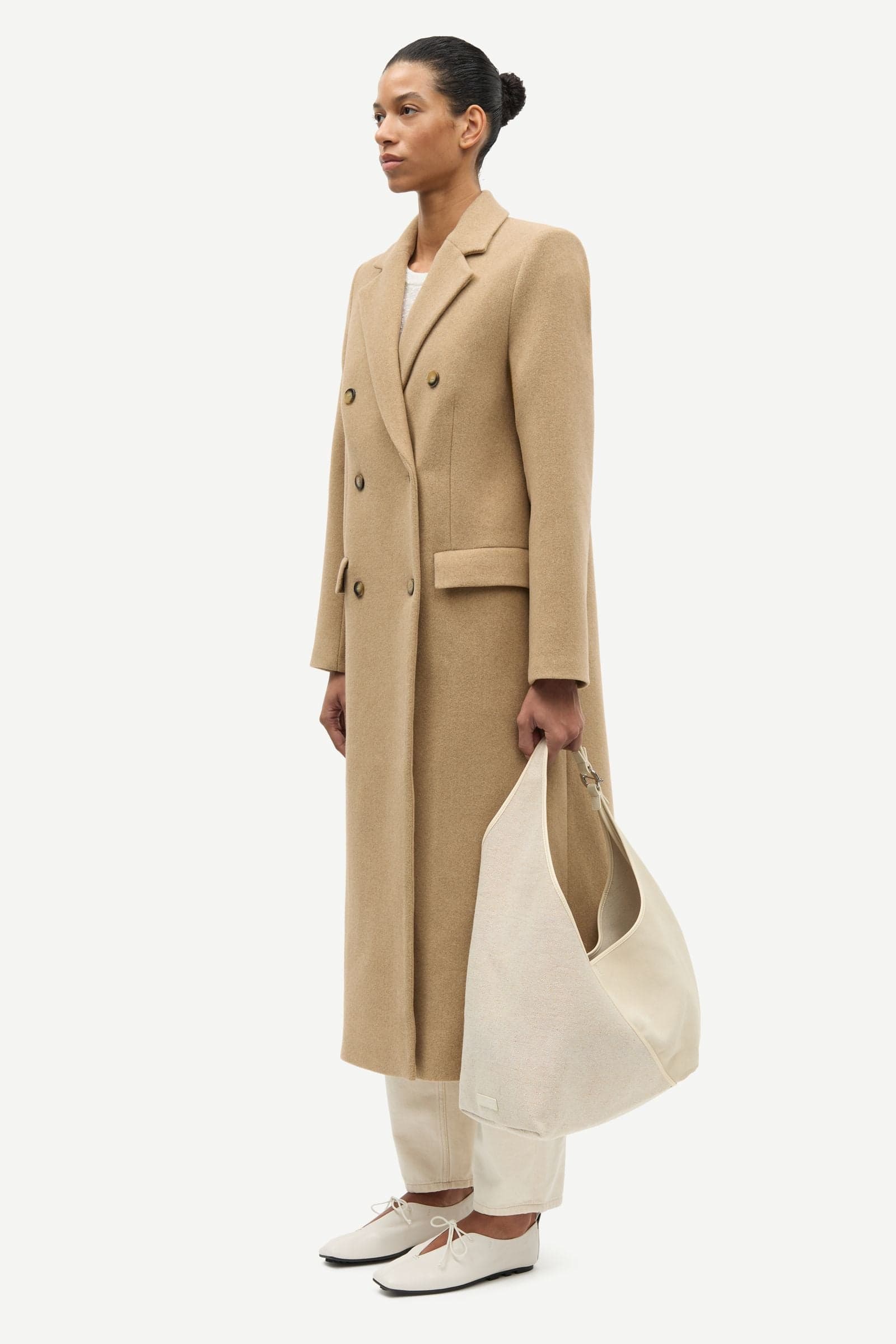 Falcon coat 11104 Beige