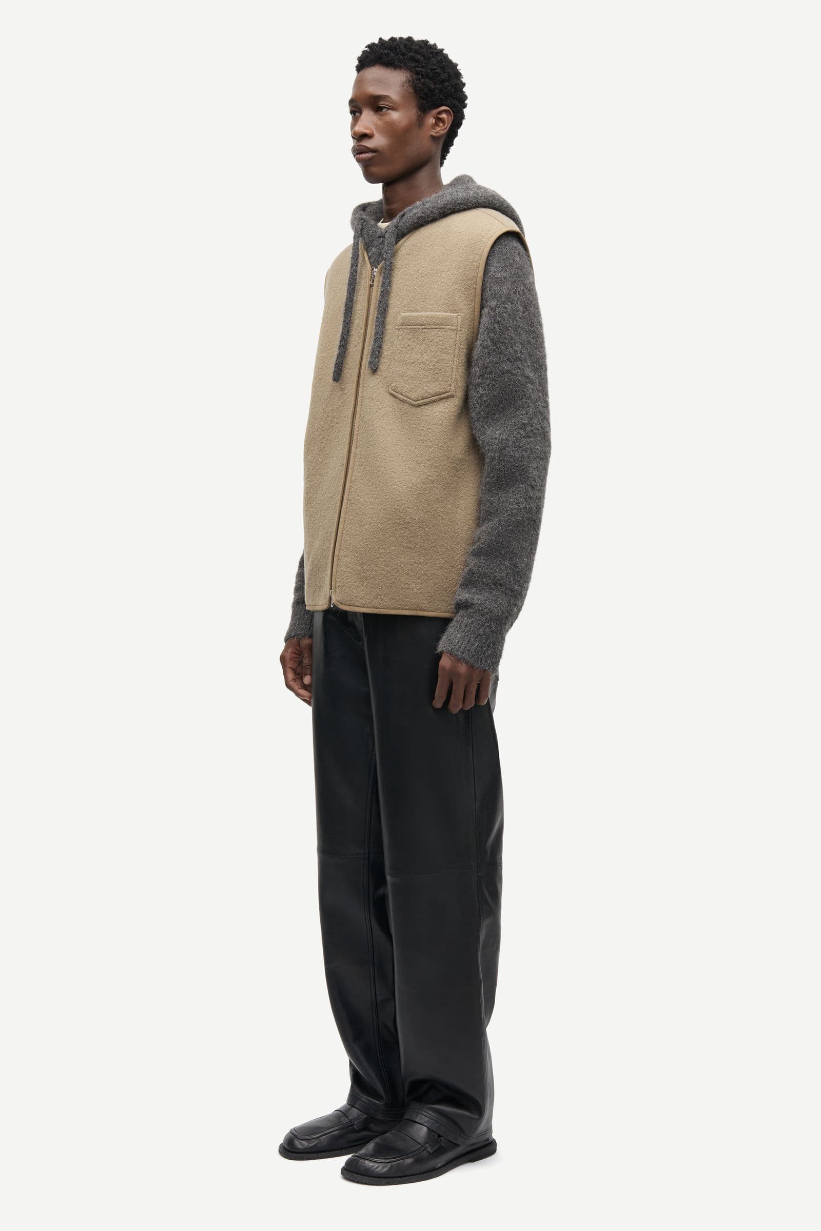 Sahannes vest 14612 Lead Gray