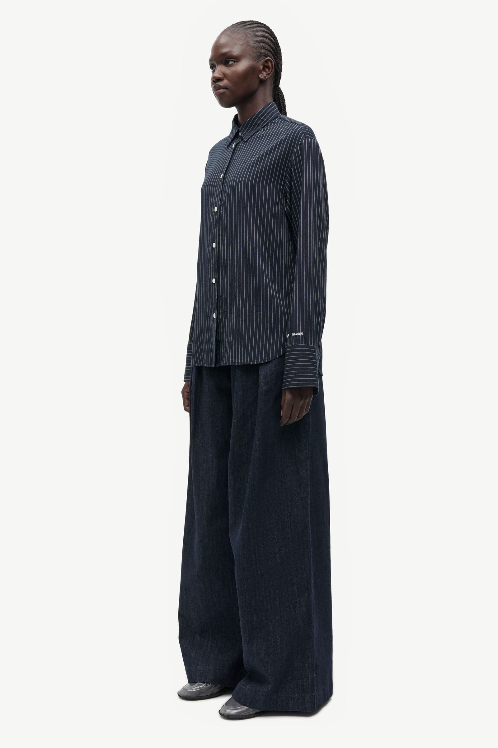 Saryanna shirt 16067 Salute Pinstripe