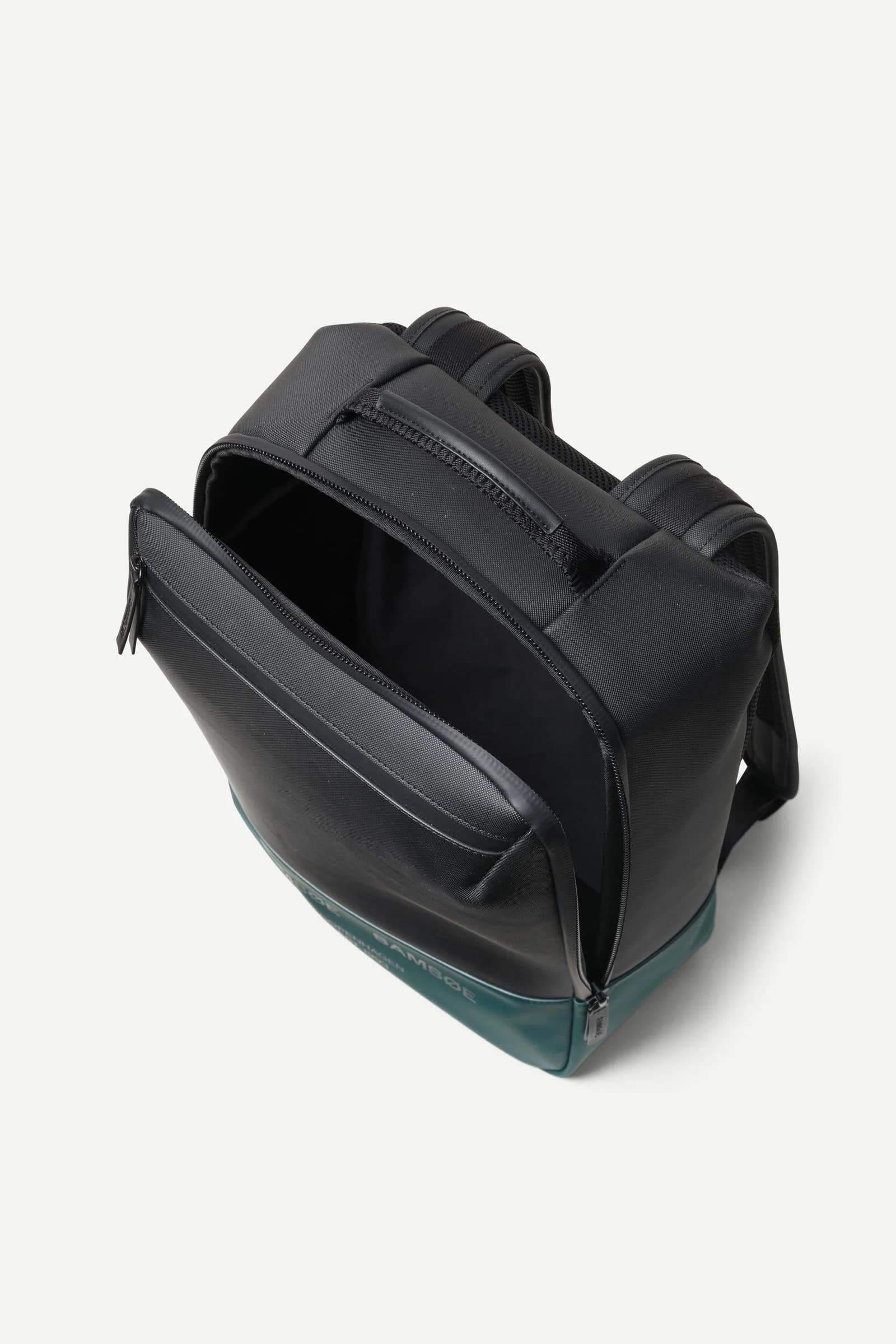 Safinn backpack 16131 Black Dark Sea